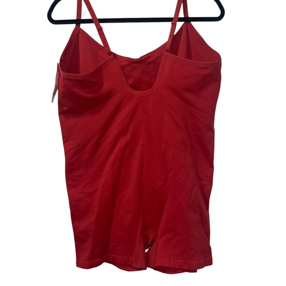 NEW Colsie Women's Shapewear Bodysuit Shaper adjustment straps Sz 2X - Picture 3 of 4